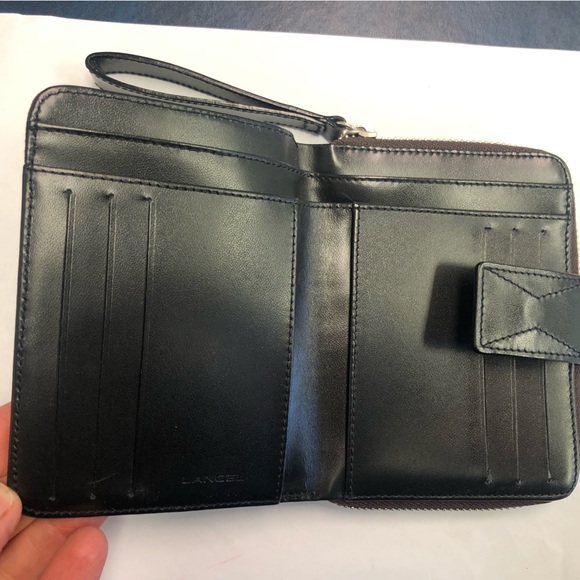 Lancel Espresso brown French wallet.  EUC - Picture 2 of 2
